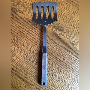 ROBINSON KNIFE STAINLESS STEEL USA Curved Slotted Spatula Lifter 12" Long